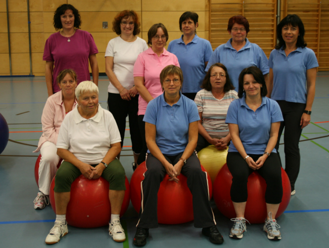 03 Bleib fit unter Leitung von Gisela Schafer 2011